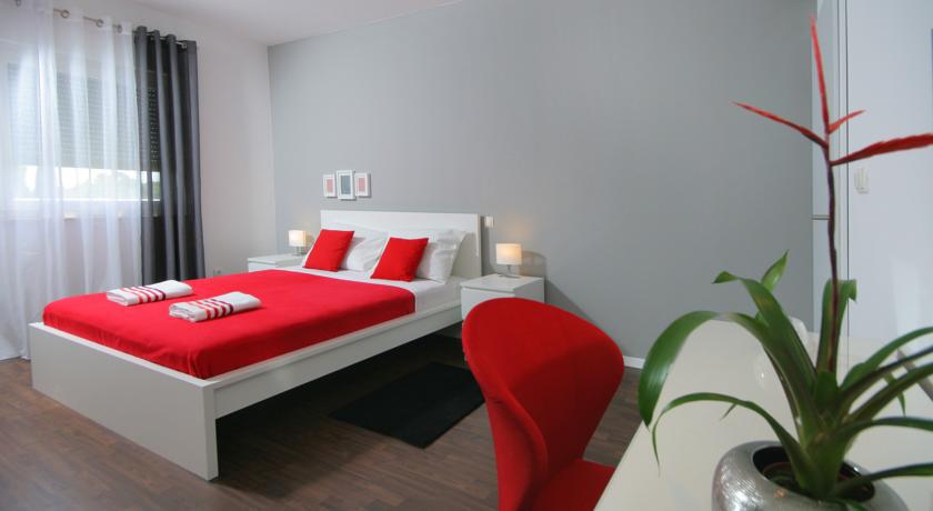 Charm Apartments And Rooms Trogir Quarto foto