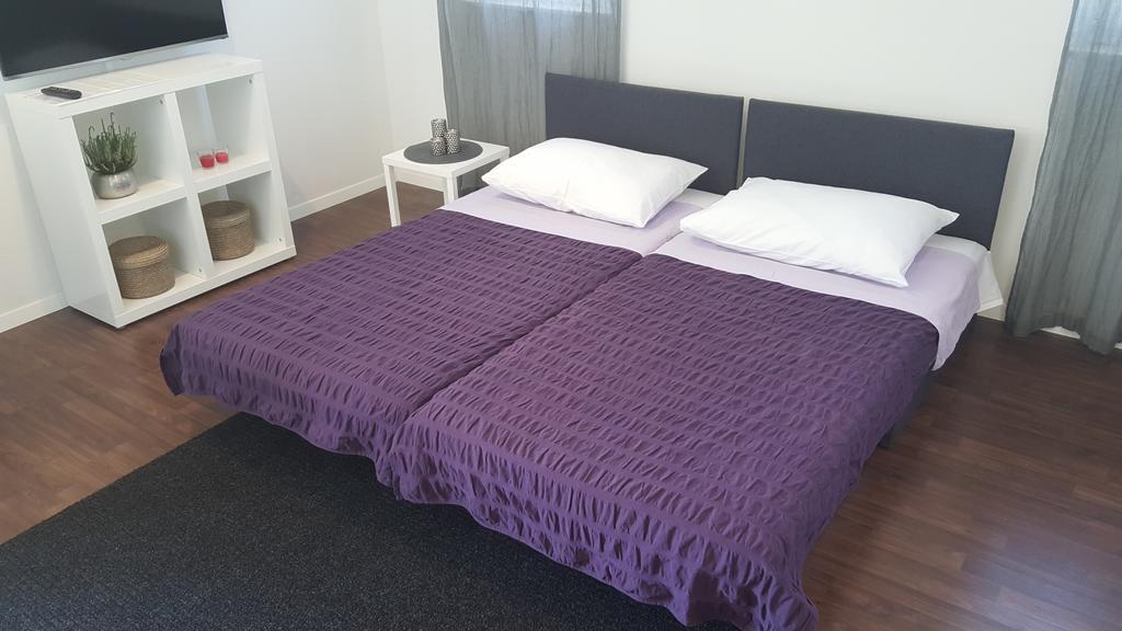 Charm Apartments And Rooms Trogir Quarto foto